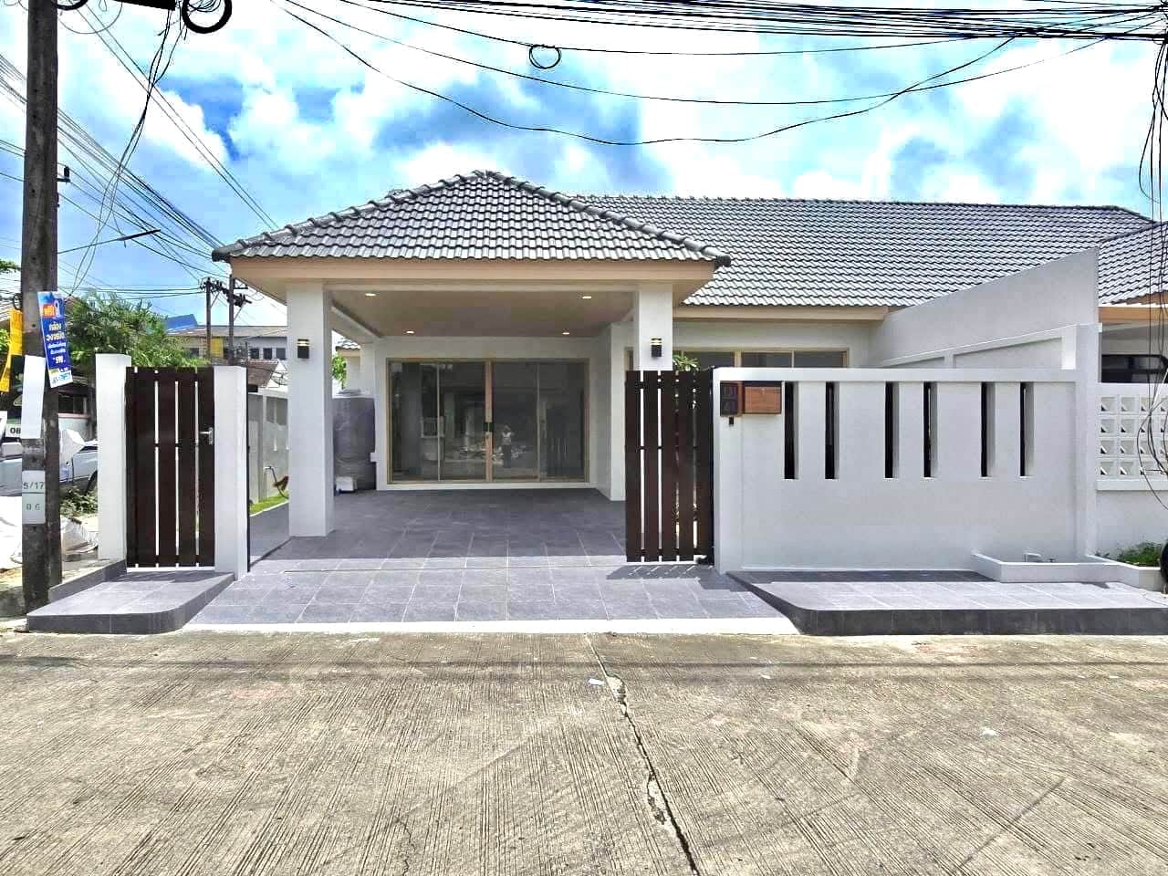 ขายทาวน์โฮม FOR SALE | บ้านหลังมุม โครงการศรีสุชาติ 3 (สามกอง) 3 นอน 4