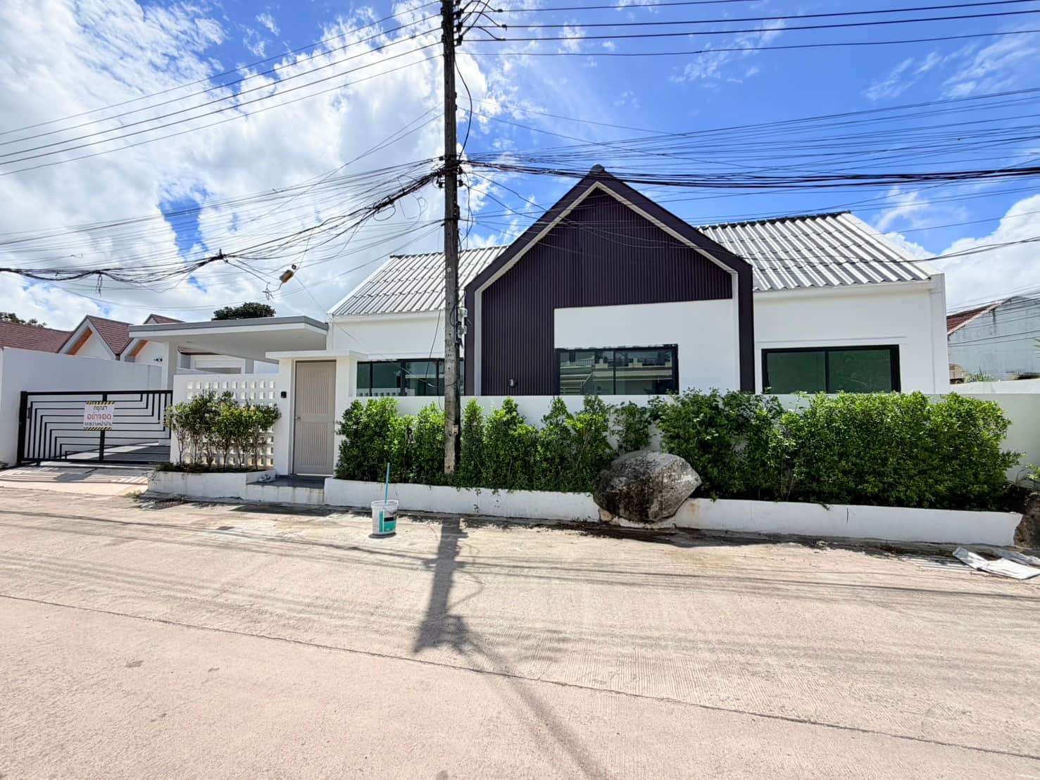 ขายบ้านเดี่ยว ทำเล วิชิต แยกศักดิเดช 3 นอน 45 ตร.ว. ภูเก็ต