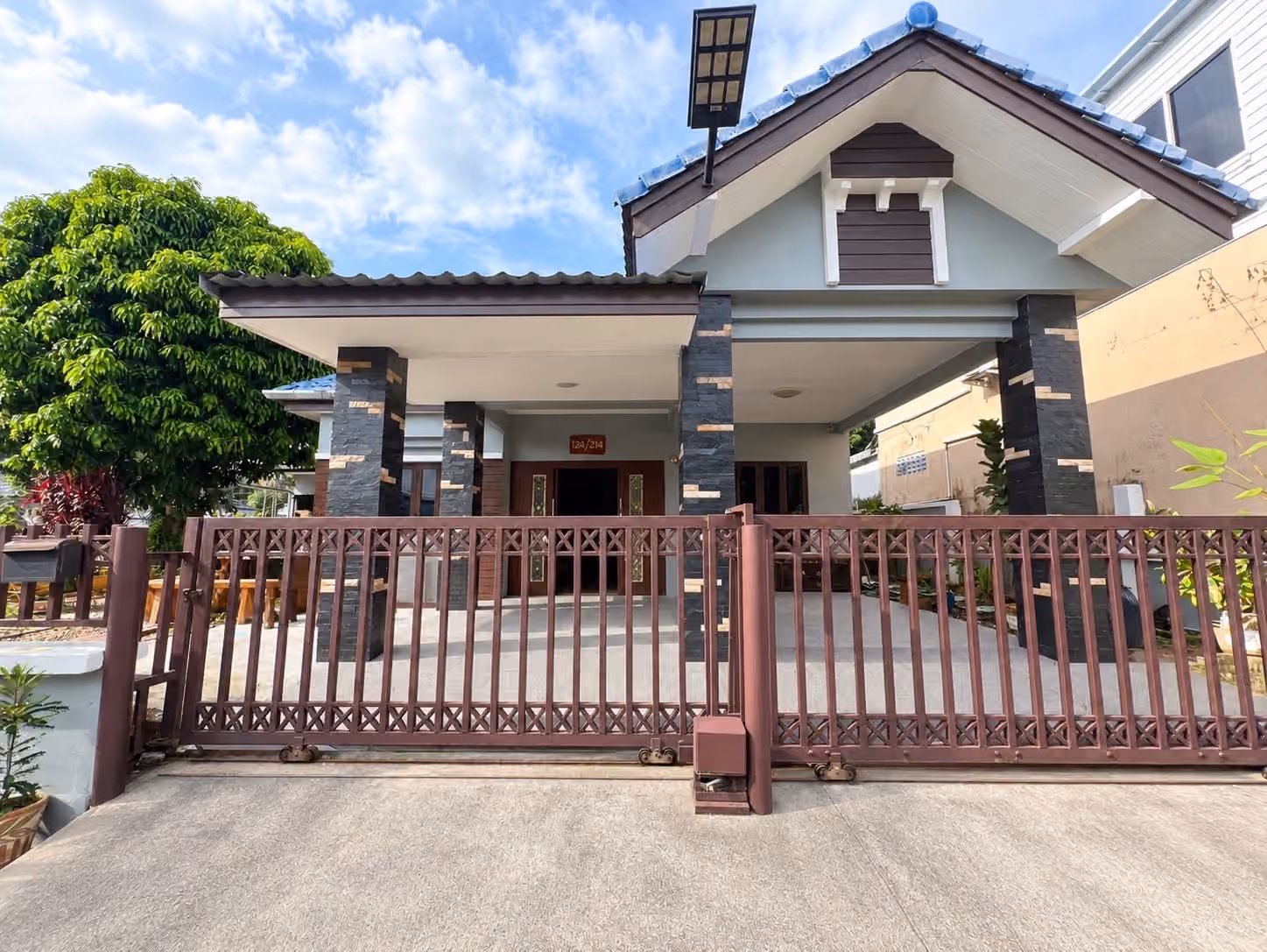 ขายบ้านเดี่ยว ศรีสุชาติ2 ภูเก็ต 65 ตร.ว.3 นอน