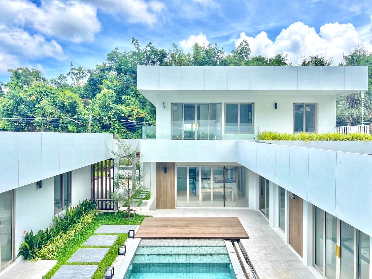 ขายพูลวิลล่า Loch Palm Villas Kathu กะทู้ พร้อมสระว่ายน