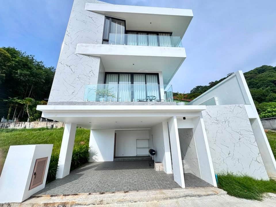 luxury pool villa @ Kata Beach 3 นอน 225 ตร.ม. ภูเก็ต