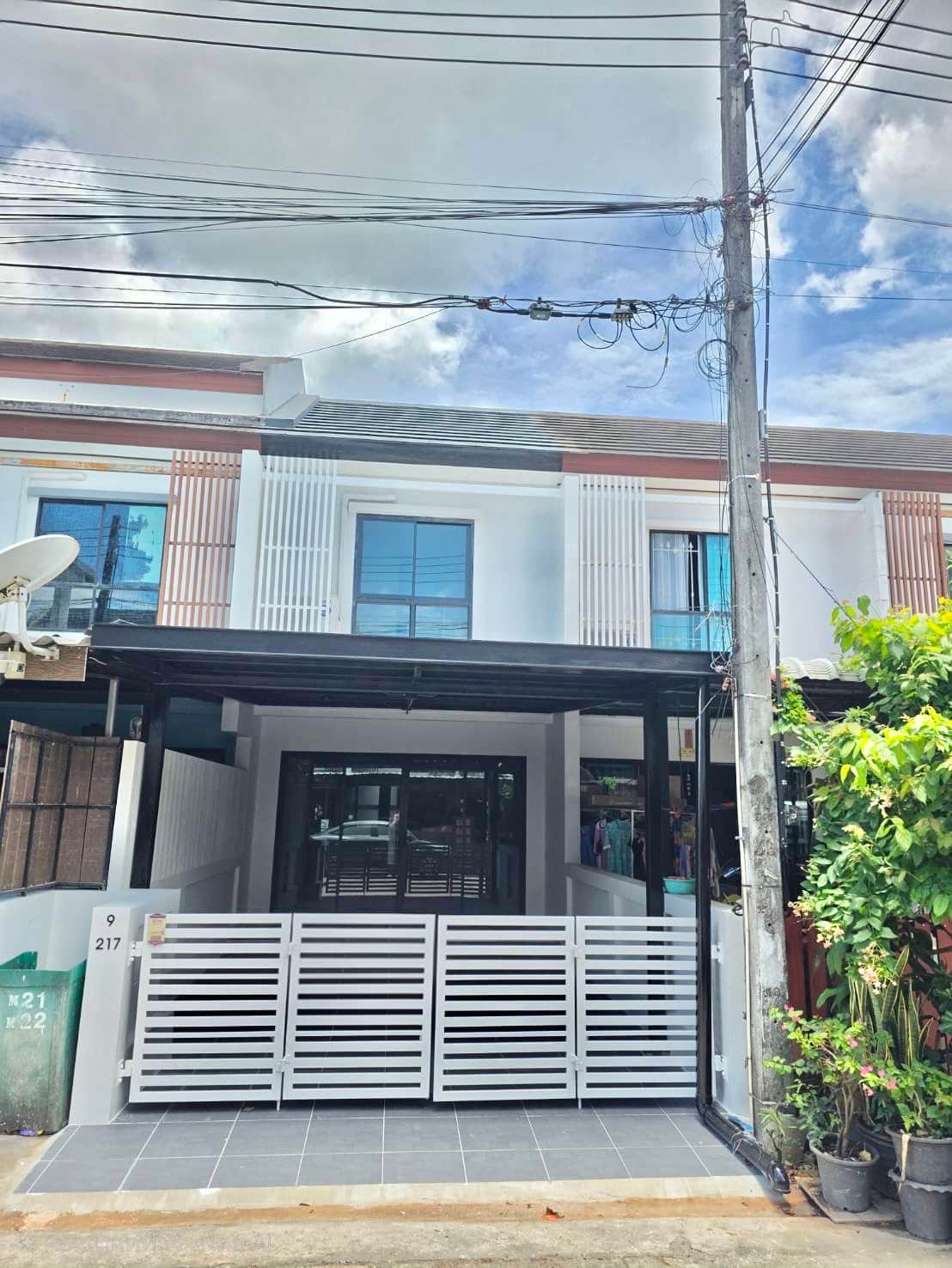 ขายบ้าน ทาว์นเฮ้า2ชั้น 2 นอน 20 ตร.ว. กะทู้ ภูเก็ต
